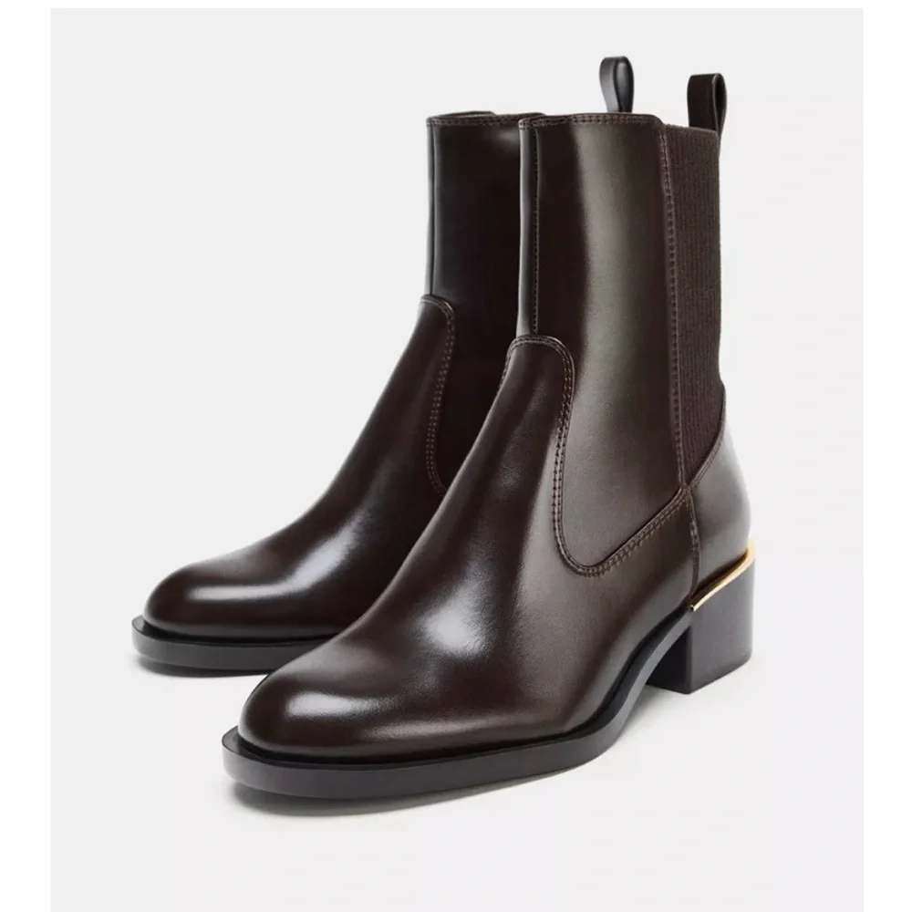 Zara reposhing bc